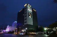 호텔피카소 동해 논골담길 주변 호텔