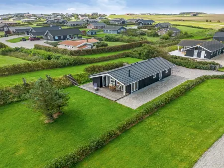 "Tanna" - 330m to the Fjord