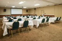 Ramada by Wyndham Bowling Green