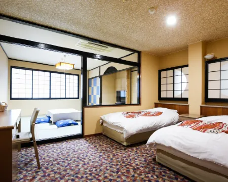 Petit Hotel Yubara Resort Hotels in Maniwa