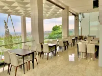 Sinergi Hotel & Villa Hotels in Dau