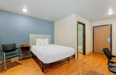 Extended Stay America Select Suites - Fort Lauderdale - Airport - West Hotels near Flamingo Gardens