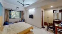 Hotel Raviraj Hotels in Deccan