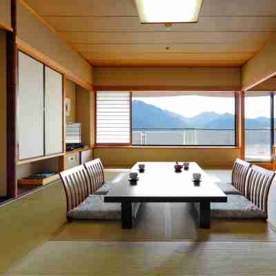 安芸グランドホテル Rooms