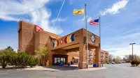 Inn at Santa Fe, SureStay Collection by Best Western Juan Siddi Flamenco附近的飯店