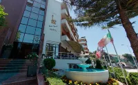Hotel New York Hotels in Qark Vlora