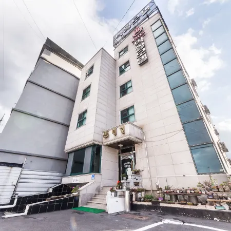 Chuncheon Big Hill Motel