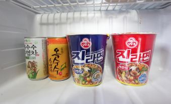 휴모텔 썸네일