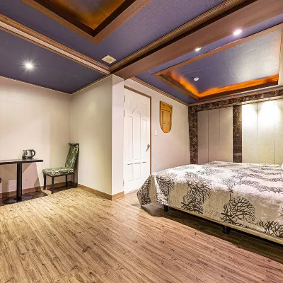 Jecheon Luxury Motel Отели рядом с достопримечательностью «Городская библиотека Чечхона»
