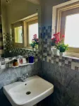 Khawabgah  by "The Khayabaan" - Airconditioned  2BHK Apartment in City Centre 3.5 km from  Dallake - gimnasio