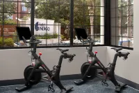 Hotel Indigo MOUNT PLEASANT by IHG - Gym
