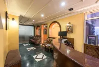 Hotel Chandra Palace.