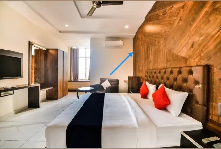 Hotel Padmavati Fort View