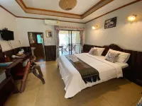 Saiyok River House Hotel dekat Wat Nong Prue