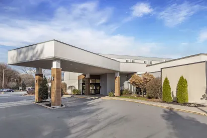 Best Western Plus New Englander