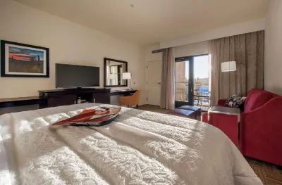 Hampton Inn & Suites by Hilton Phoenix Tempe