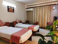 Hotel Rock Regency Hampi Отели в г. Сандер