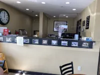 Super 8 by Wyndham Macon