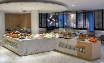 The Jangle Hotel - Paris - Charles de Gaulle - Airport - Housity