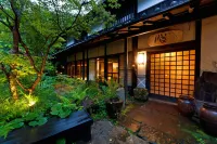 Sen-No-Mori - Hot Tub