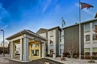 Comfort Inn & Suites Tipp City Dayton North I-75 Hotels in Tipp City