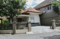 Hotel Kombokarno Malioboro Hotels in Dagen Street