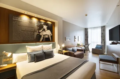 Hotel Zinema7