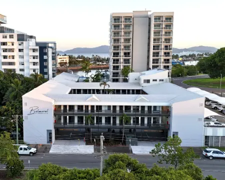 Belmoral Corporate Suites Hotels in South Townsville