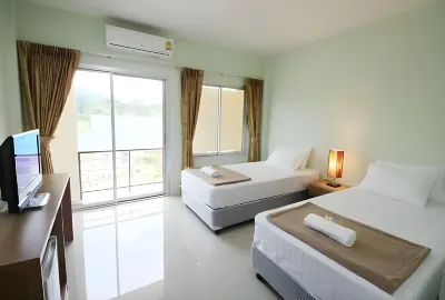 Palm Hill Resort