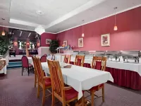 Blue Bird Hotel Hotels in Melfort