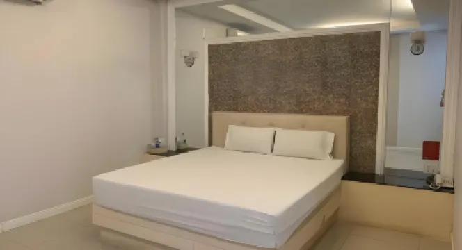เมอร์รี่ รีสอร์ต โพธาราม โรงแรมใกล้โรงพยาบาลโพธาราม