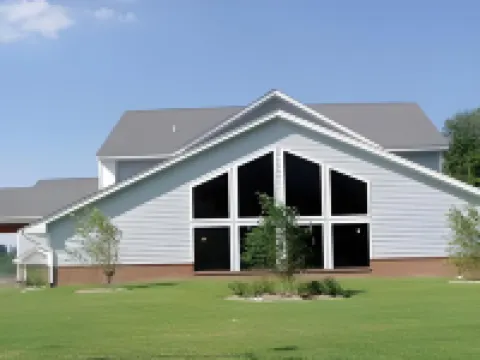 Comfort Inn & Suites Hotels in Milford