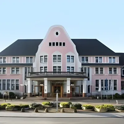 Kasino Hotel Hotels near Odenthaler Straße Underground Station
