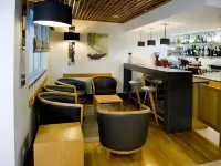 โรงแรมวารันดัส โด อัตลันติโก บาย ริแดน โฮเทลส์ - ที่มีบาร์
