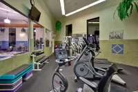 Holiday Inn Express & Suites CHARLOTTETOWN by IHG - Gym