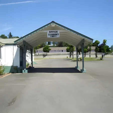 Safari Inn Motel
