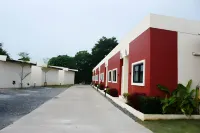 Lom Lay Resort
