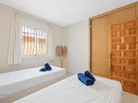 Panoramic Views - 3-Star
