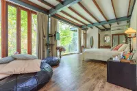 Villa Moreeda Hotels in Suan Phueng District