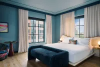 Hotel Genevieve Hotels near Fourth Street Live!