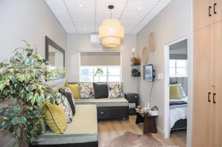 Royal Pearl, Insta-Worthy Apt