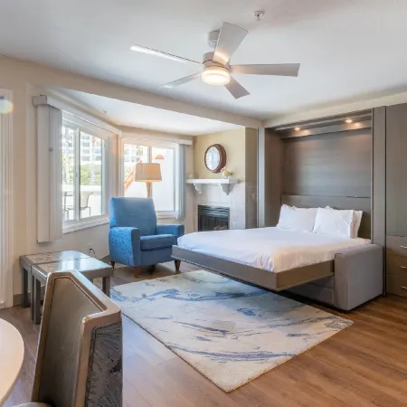 San Clemente Cove Resort
