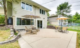Glen Ellyn Home Walk to Downtown Dining and Shops!