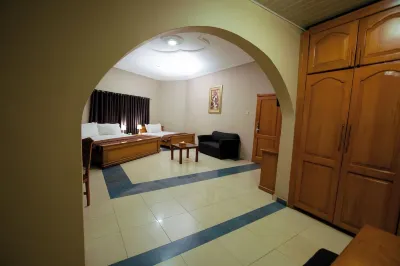 Eastgate Hotel