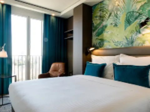 Motel One Barcelona-Ciutadella Hotels near Ciutadella Park