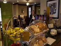 Hampton Inn & Suites Asheville Airport