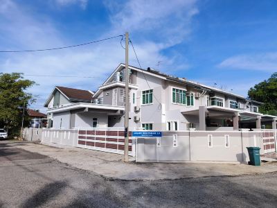Weston Residence