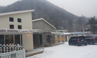 Gapyeong Olle Pension Camping Site