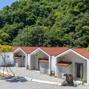 Hamyang Cheongsan Yusu Pension