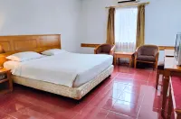 Pardede International Hotel Hotels in 